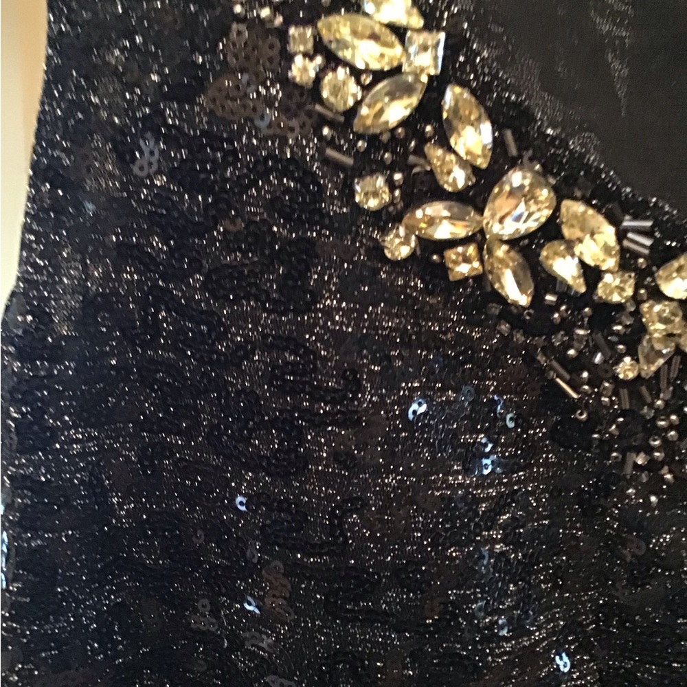 Cache Rhinestoned and Sequined Top - Picture 4 of 9